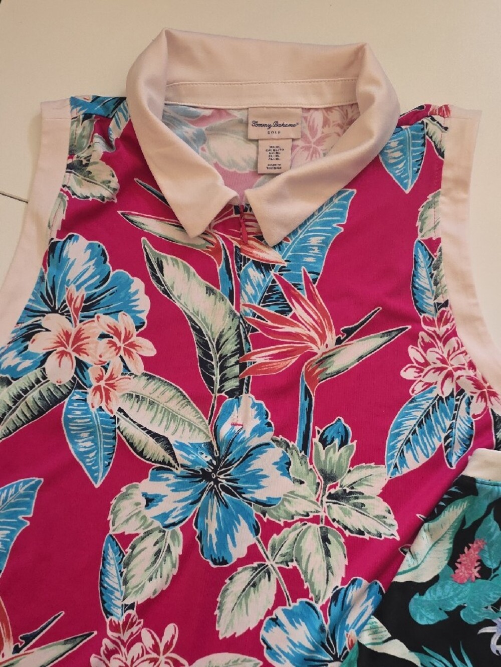 (2) Tommy Bahama Floral Sleeveless Tank Tops - Hot Pink & Black - Picture 2 of 8